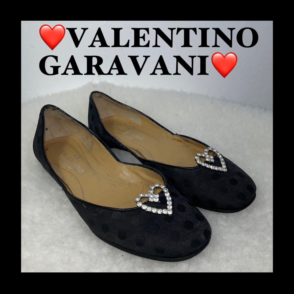 Valentino Garavani Flats